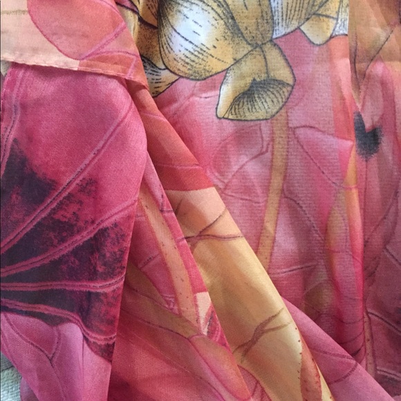 Scarf - Picture 2 of 5